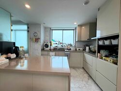 Lakeholmz (D22), Condominium #601006051